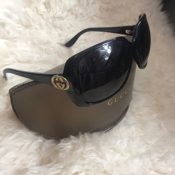 Authentic polarized Gucci sunglasses